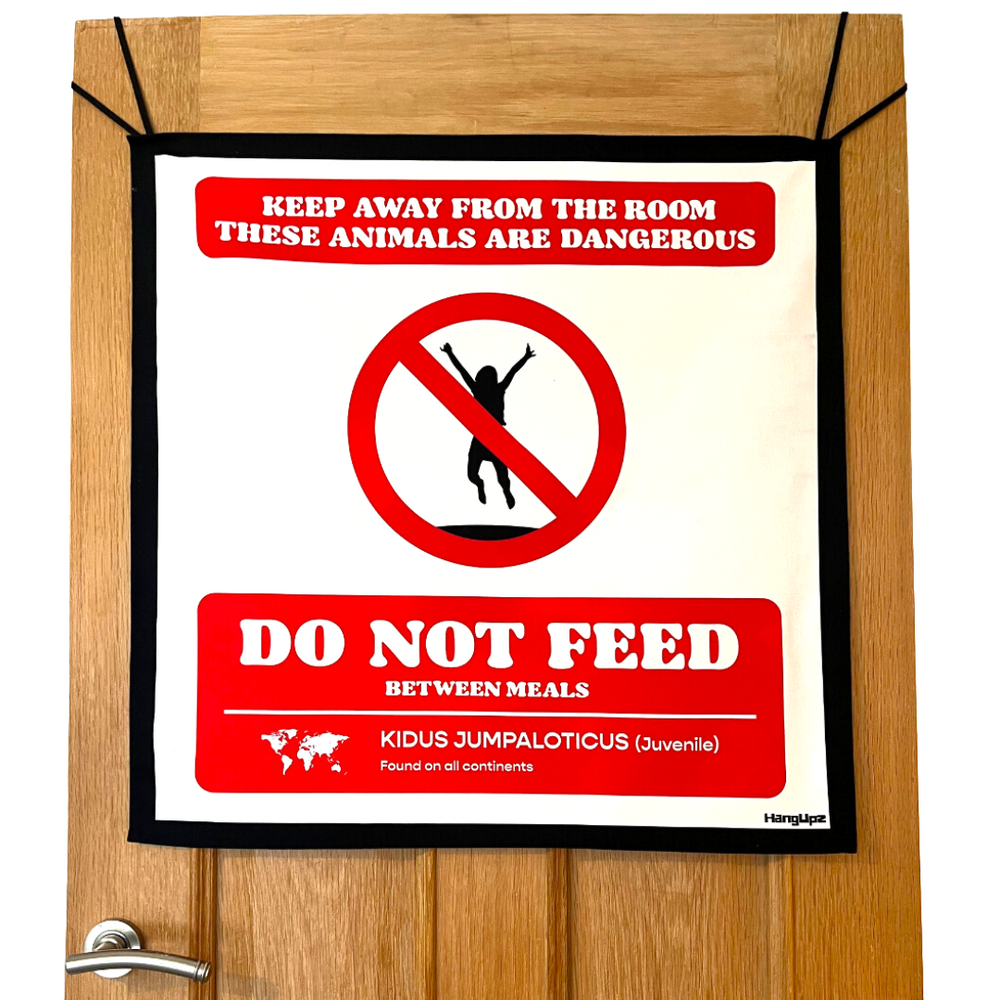 HANGUPZ Fun 'Zoo Feeding Sign' Large Kid's Bedroom Door Decoration Gift For Boys Girls